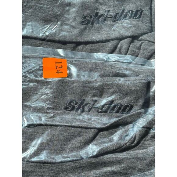 Mens or Unisex SKI-DOO Turtleneck - Ski Shirt Heather Grey SIZE MEDIUM NEW - Picture 3 of 5